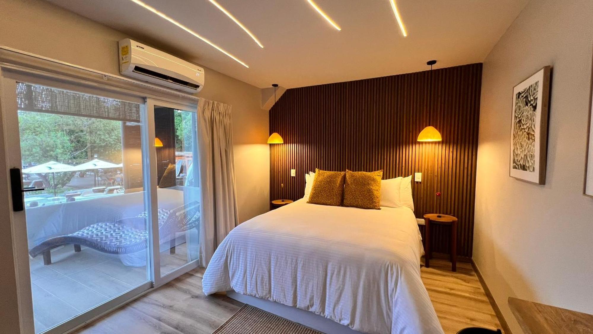 Pao Pao Hotel & Beach Club อีสลากรันเด ภายนอก รูปภาพ