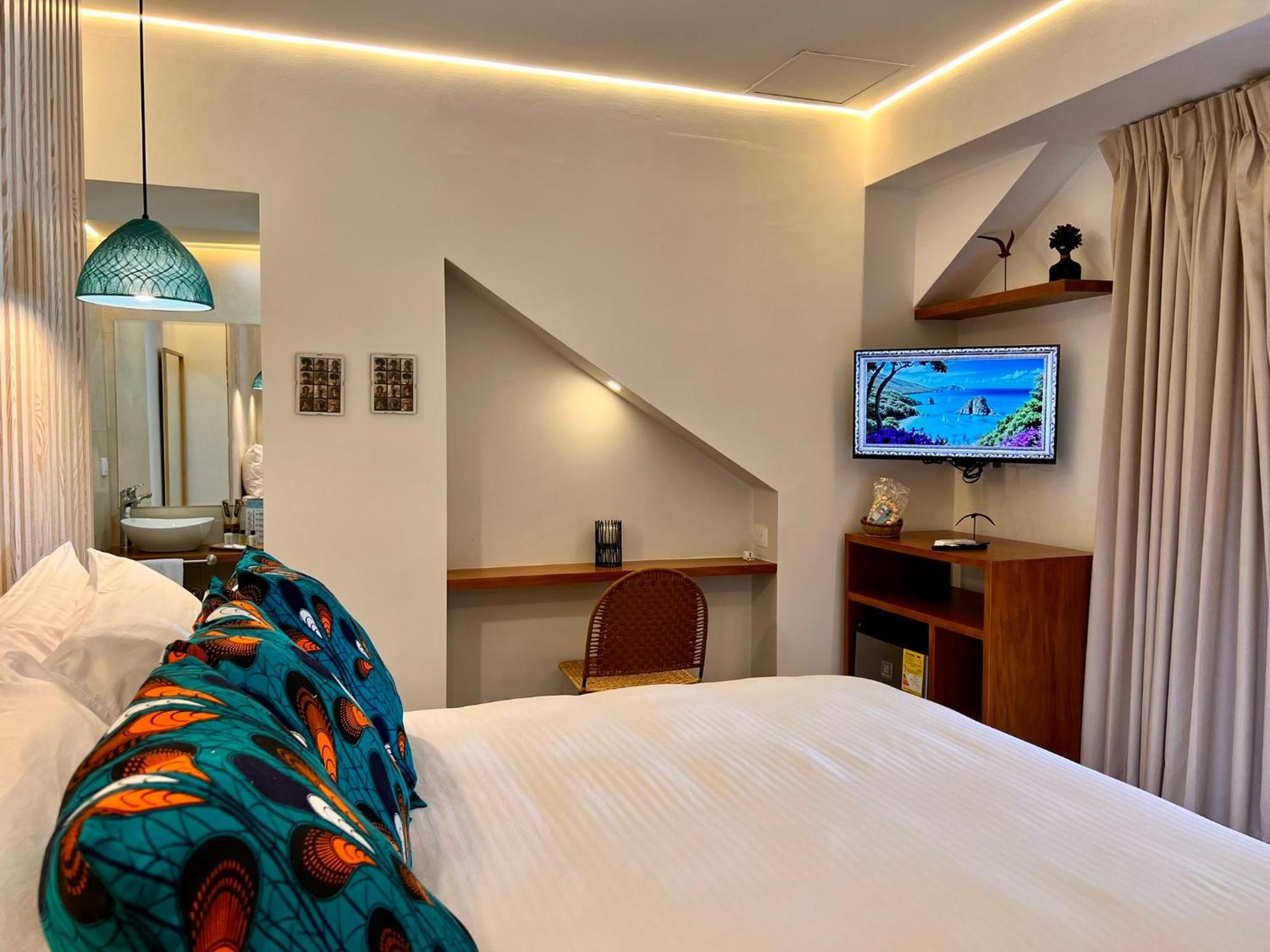 Pao Pao Hotel & Beach Club อีสลากรันเด ภายนอก รูปภาพ