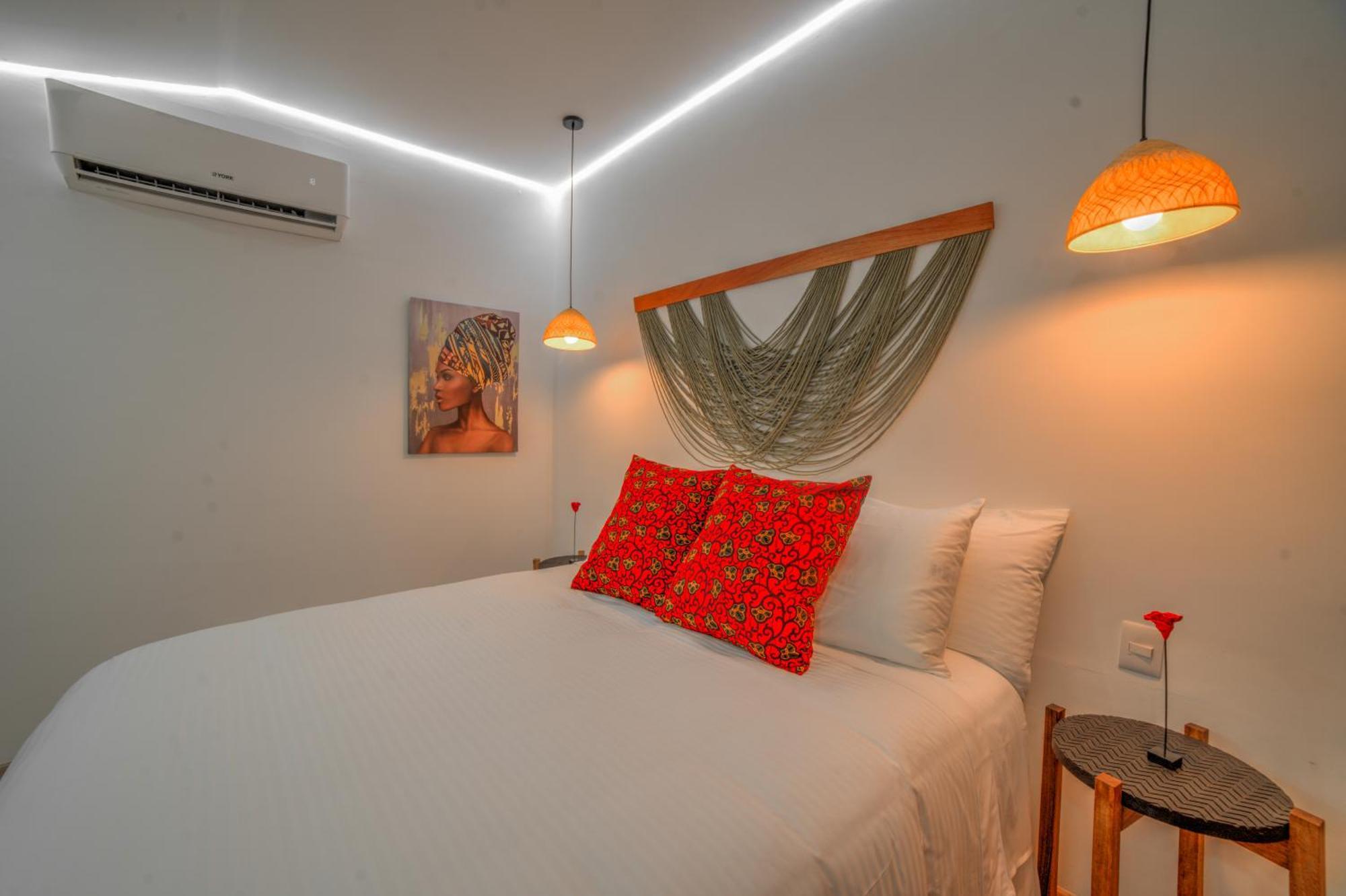Pao Pao Hotel & Beach Club อีสลากรันเด ภายนอก รูปภาพ
