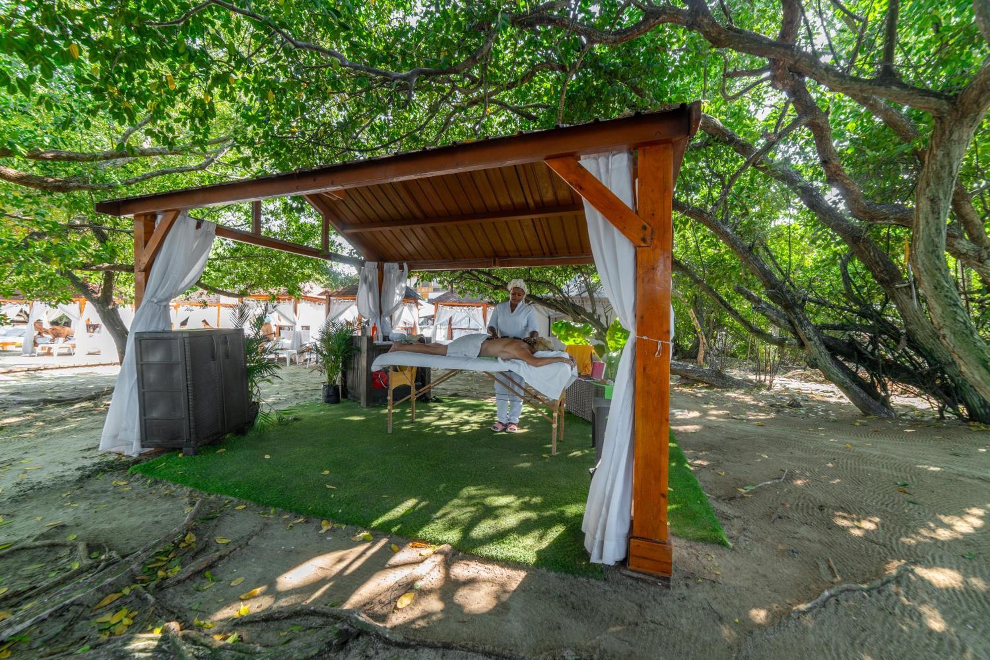 Pao Pao Hotel & Beach Club อีสลากรันเด ภายนอก รูปภาพ